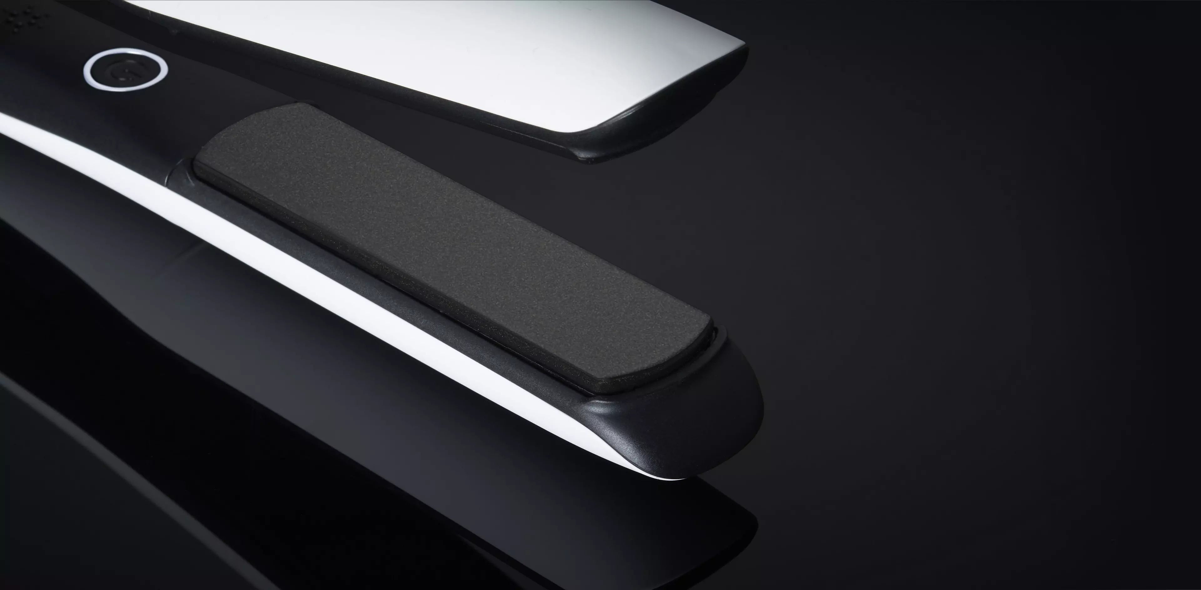 Ghd Platinum+ Professional Smart Styler Hair Straightener