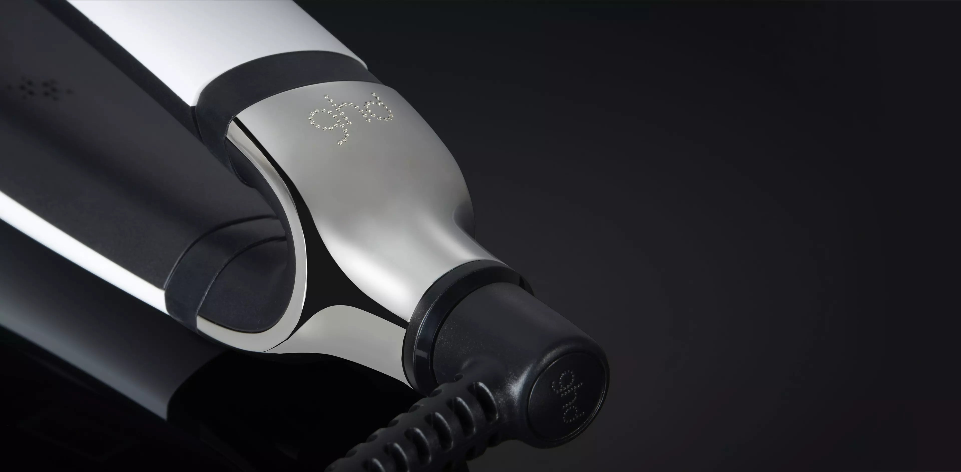 Ghd Platinum+ Professional Smart Styler Hair Straightener