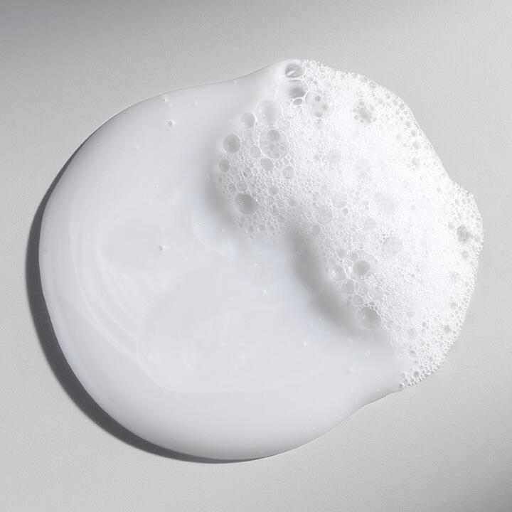 ويلا بروفيشنالز – شامبو ألتيميت ريبير لإصلاح الشعر (250 مل)